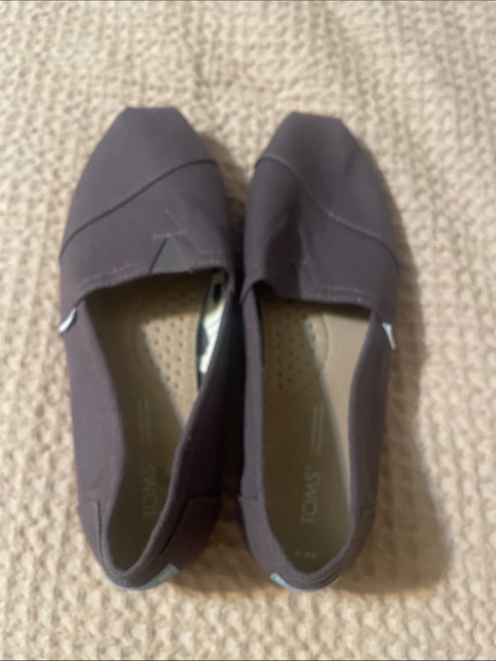 Toms Classic Slip-On Flats in Brown Canvas